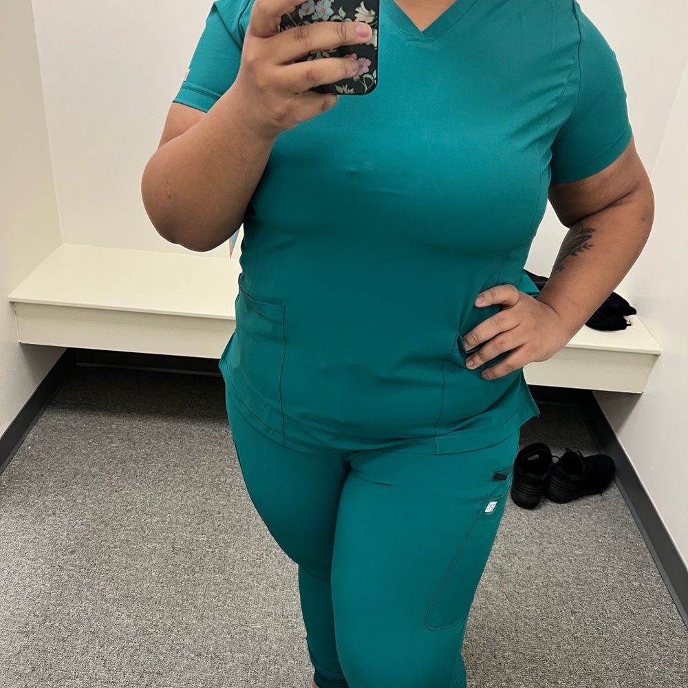 Hunter Green Jogger Scrub sets